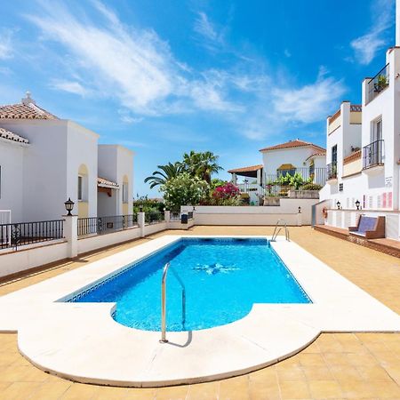 Apartamento Chimenea Playa - 2 Dormitorios Y Terraza Nerja Dış mekan fotoğraf