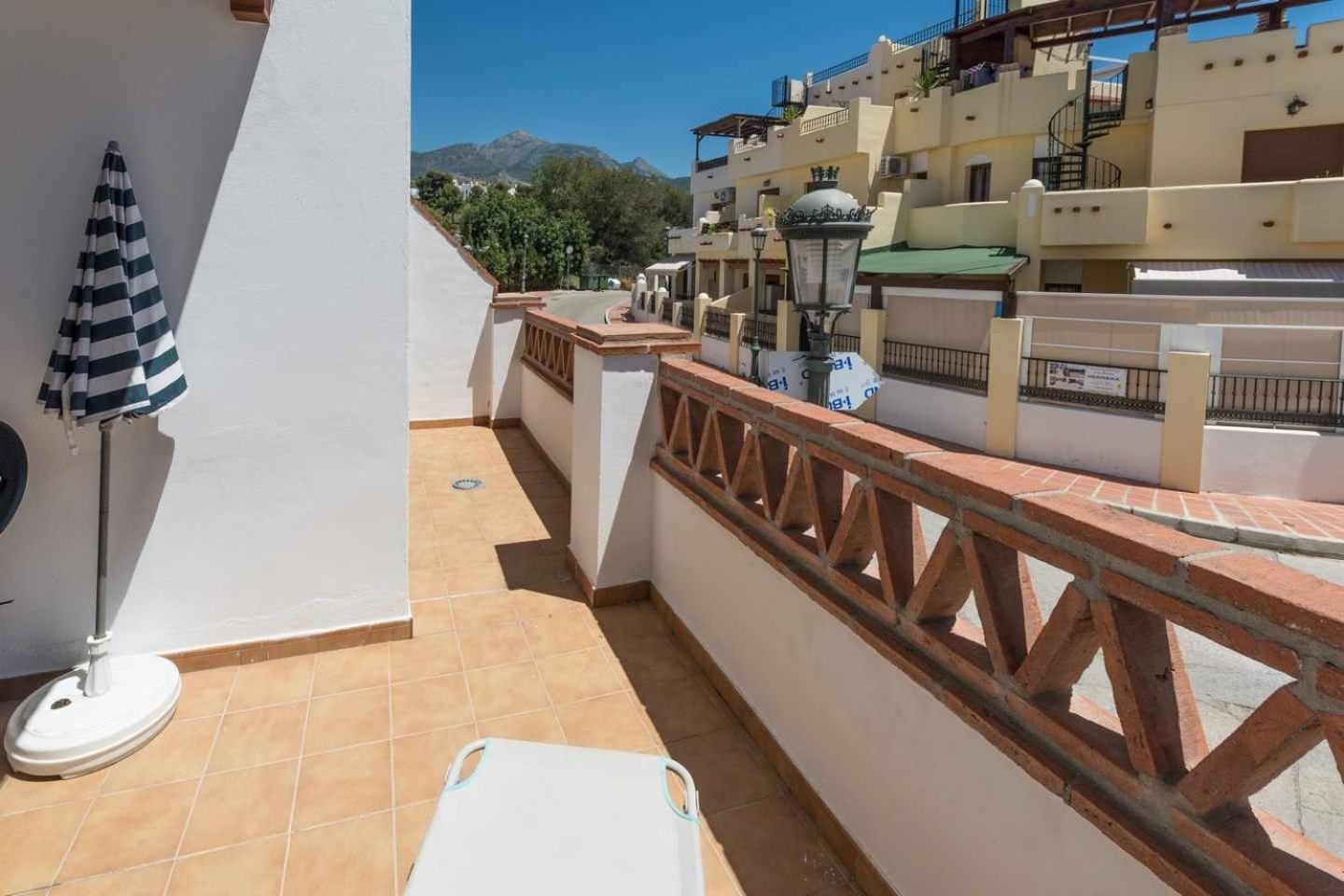 Apartamento Chimenea Playa - 2 Dormitorios Y Terraza Nerja Dış mekan fotoğraf